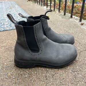 Blundstone Boots Size 9